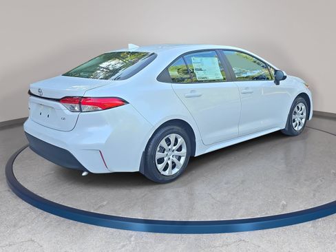 New 2026 Toyota Corolla LE FWD image 5