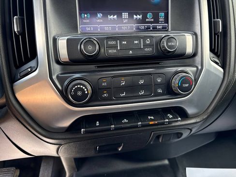 Used 2018 GMC Sierra 2500 SLE w/ Snow Plow Prep Package AWD/4WD image 31