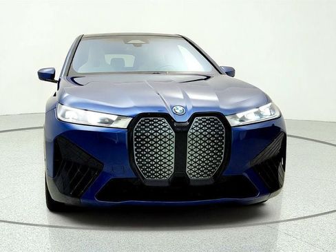 Used 2025 BMW iX xDrive50 w/ Sport Package AWD/4WD image 2