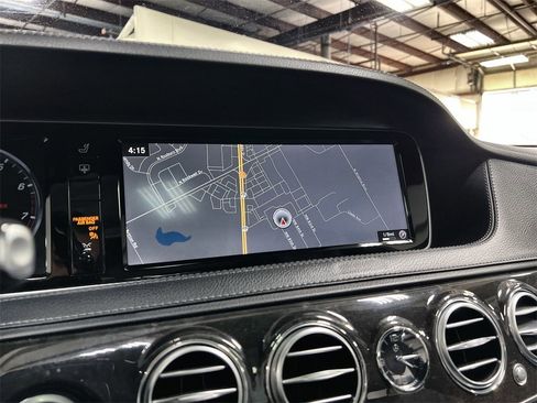 Used 2017 Mercedes-Benz S 550 S 550 Premium image 31