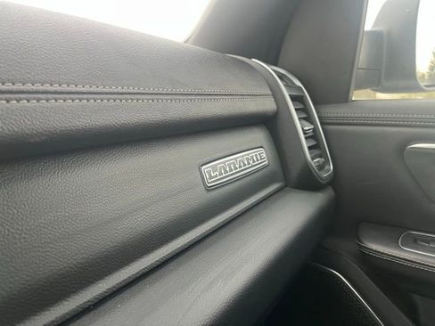 Used 2023 RAM 1500 Laramie image 19