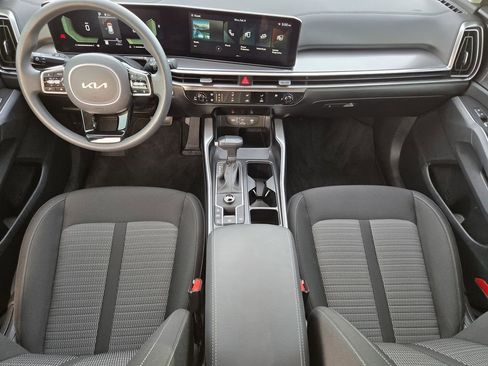 New 2025 Kia Sorento LX FWD image 20