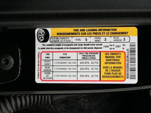 Certified 2025 Ford F250 Platinum image 29