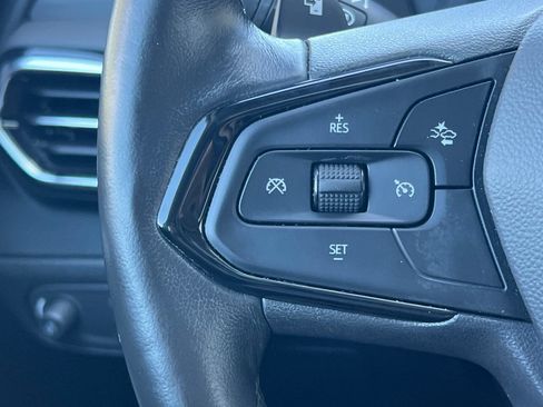 Used 2023 Chevrolet Bolt EUV Premier w/ Sun & Sound Package FWD image 35