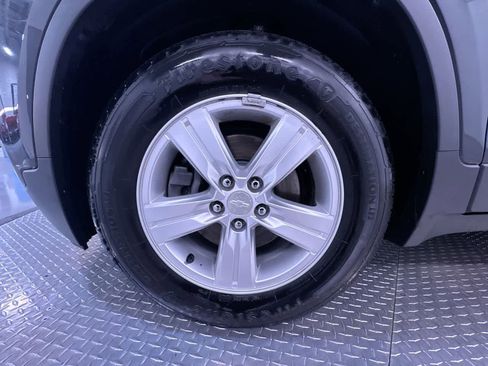 Used 2017 Chevrolet Trax LT FWD image 10