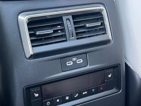 Certified 2024 MAZDA CX-90 Plug-In Hybrid w/ Premium Plus image 16