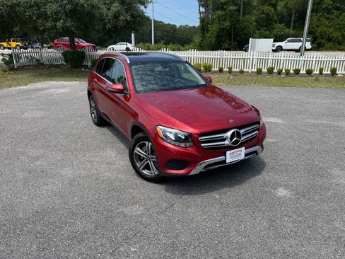 Used 2019 Mercedes-Benz GLC 300 4MATIC image 41