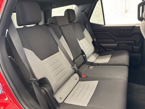 Certified 2025 Toyota 4Runner TRD Off-Road image 46