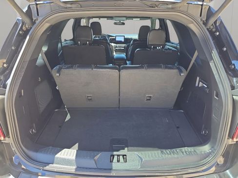 Used 2020 Ford Explorer ST w/ ST Street Pack AWD/4WD image 12