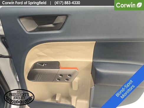 New 2026 Ford Maverick Lariat AWD/4WD image 16