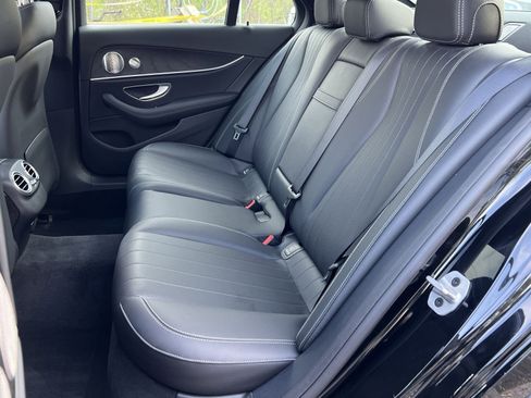 Certified 2022 Mercedes-Benz E 350 4MATIC Sedan image 23