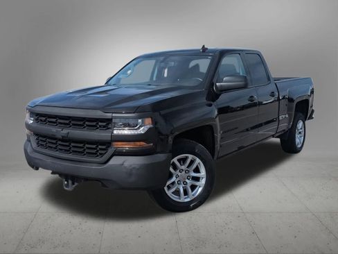 Used 2019 Chevrolet Silverado 1500 LT RWD image 1