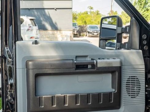 Used 2016 Ford F250 XLT AWD/4WD image 17