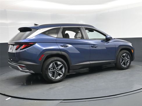 New 2026 Hyundai Tucson SEL image 4