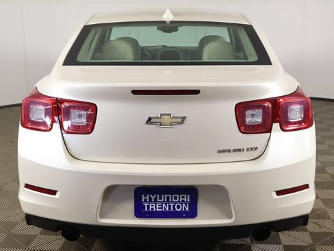 Used 2014 Chevrolet Malibu LTZ FWD image 11