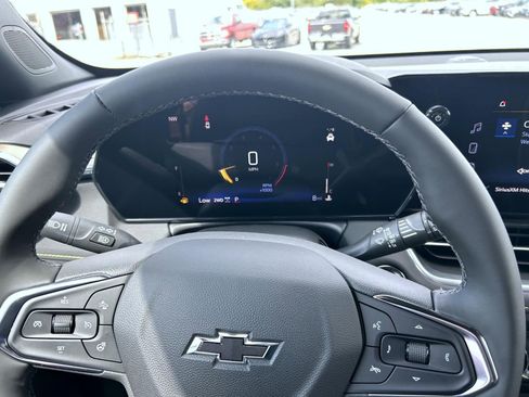 New 2026 Chevrolet TrailBlazer ACTIV w/ Driver Confidence Package AWD/4WD image 14