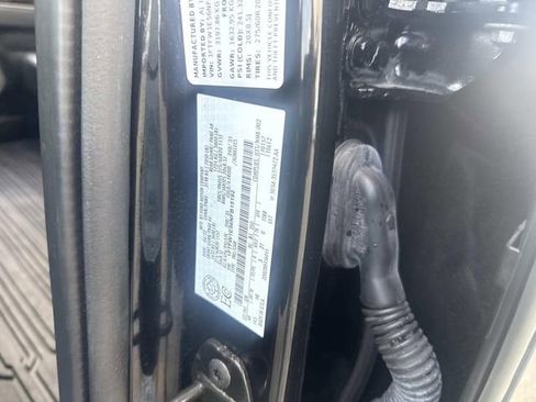 Used 2022 Ford F150 Lariat w/ Equipment Group 502A High image 20