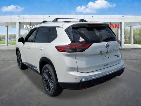 New 2026 Nissan Rogue Platinum AWD/4WD image 3