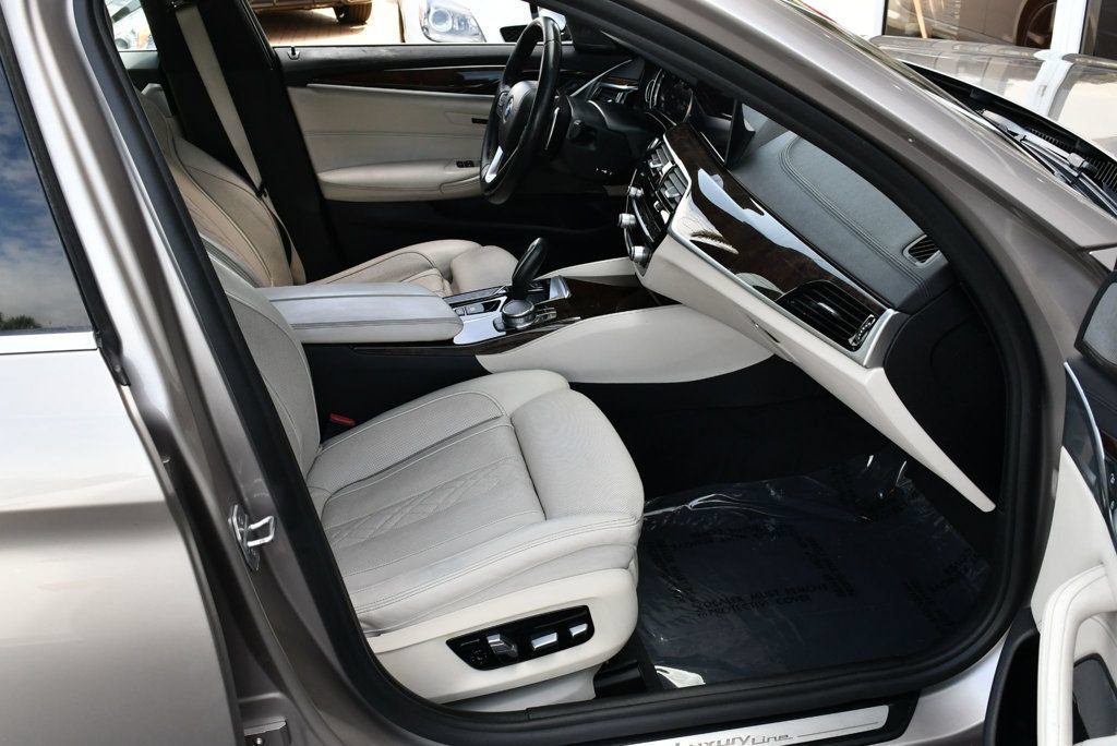 Used 2017 BMW 530i RWD image 41