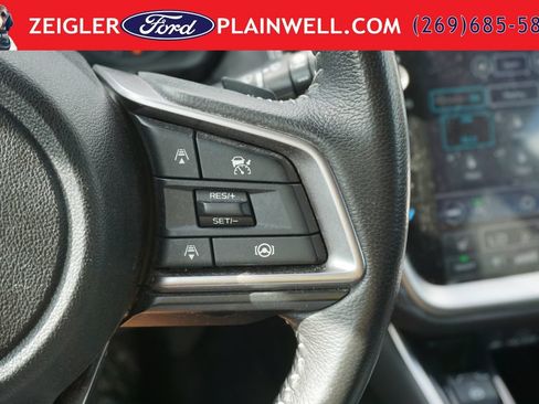 Used 2024 Subaru Outback Premium AWD/4WD image 24