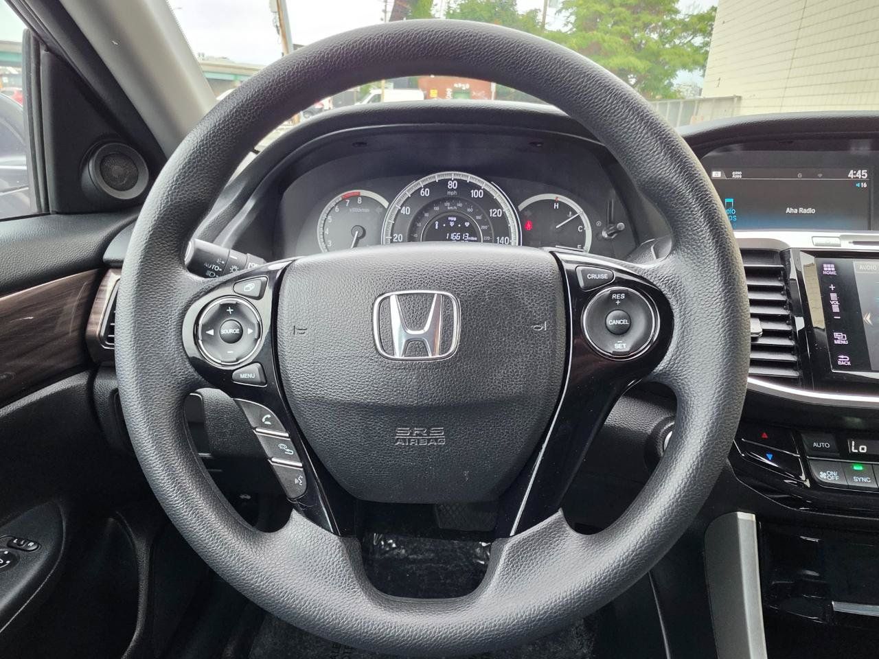 Used 2017 Honda Accord EX image 18
