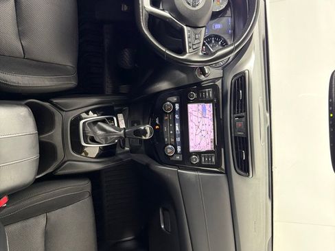 Used 2018 Nissan Rogue SL image 27