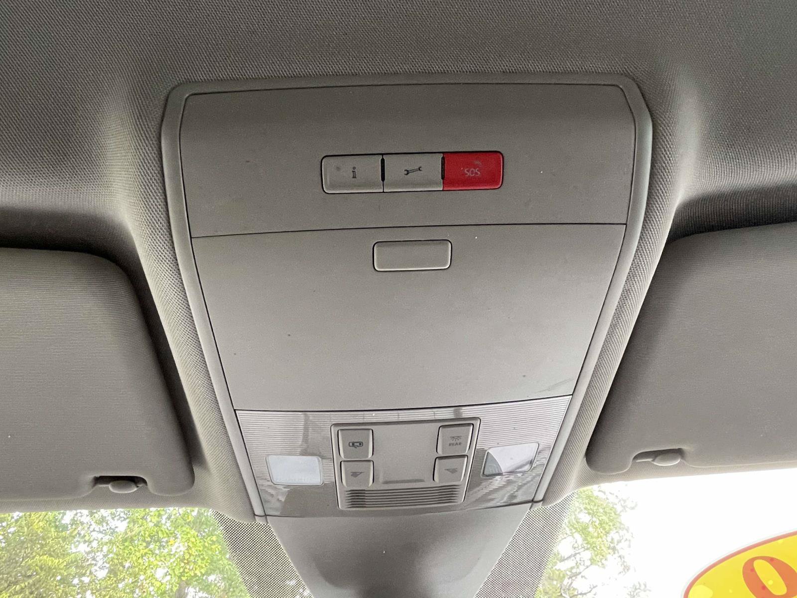 Used 2019 Volkswagen Atlas SE FWD image 32
