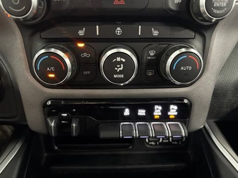 Used 2021 RAM 1500 Big Horn AWD/4WD image 41