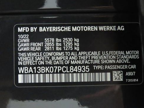 Used 2023 BMW M550i xDrive w/ Executive Package image 35