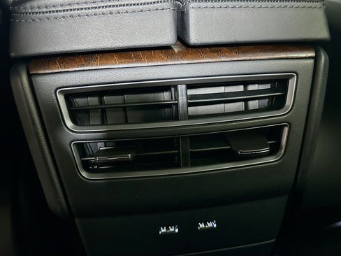 Used 2018 Tesla Model S 75D image 25