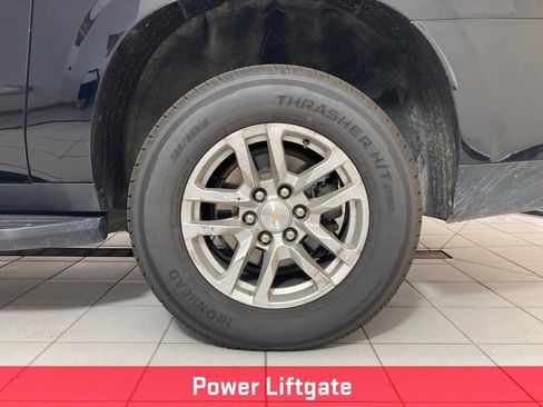 Used 2024 Chevrolet Suburban LT AWD/4WD image 26