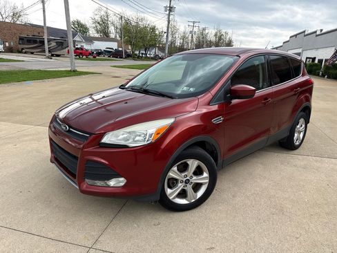 Used 2014 Ford Escape SE image 1