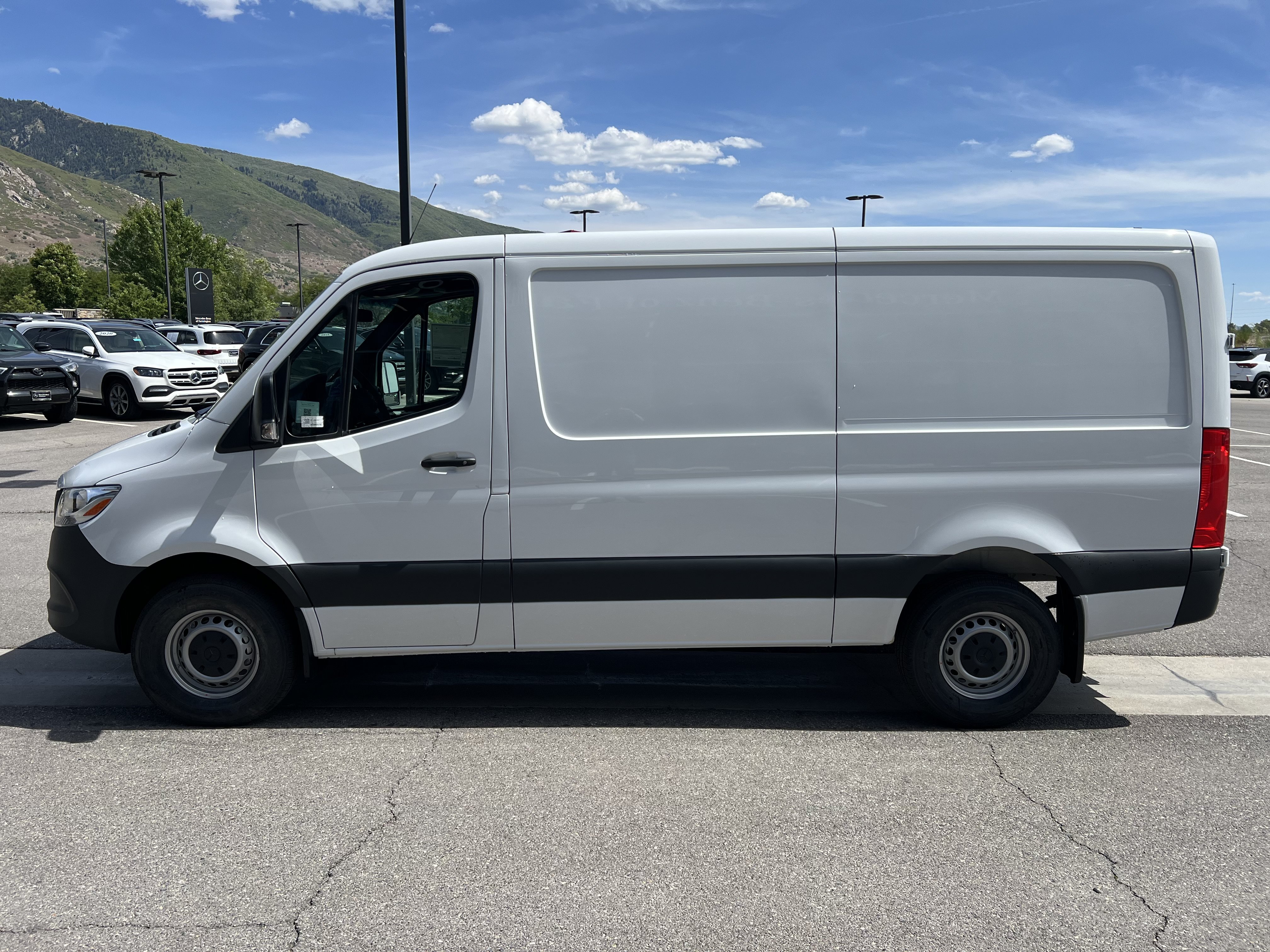 New 2026 Mercedes-Benz Sprinter 2500 image 9