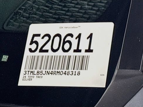 Used 2024 Toyota Tacoma Limited w/ Limited Package (LT) AWD/4WD image 25