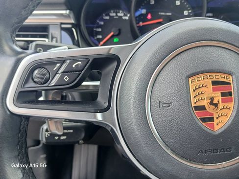 Used 2021 Porsche Macan AWD/4WD image 29
