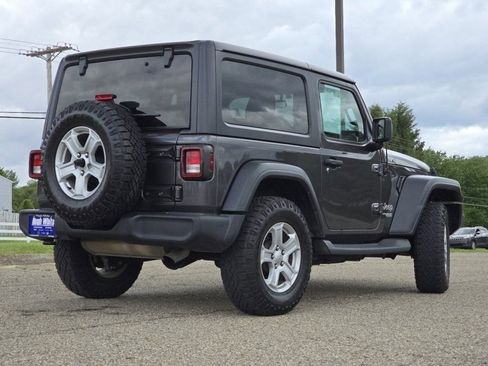 Used 2020 Jeep Wrangler Sport AWD/4WD image 17