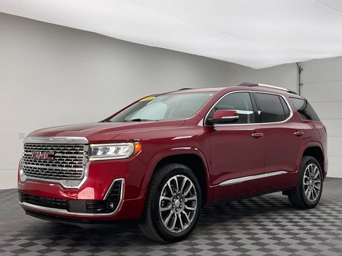 Used 2021 GMC Acadia Denali w/ Denali Technology Package FWD image 2