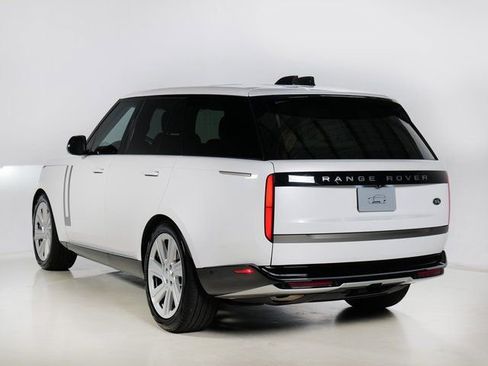 Used 2023 Land Rover Range Rover SE AWD/4WD image 33