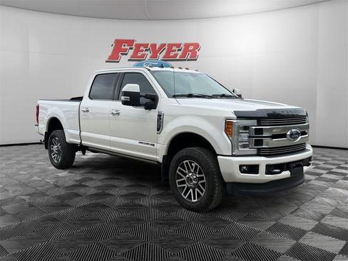 Certified 2019 Ford F350 Limited image 3