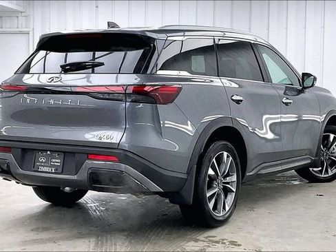 Certified 2025 INFINITI QX60 Luxe w/ Vision Package image 13