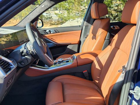 New 2026 BMW X5 M60i AWD/4WD image 10