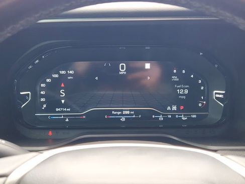 Used 2022 GMC Yukon XL Denali image 16