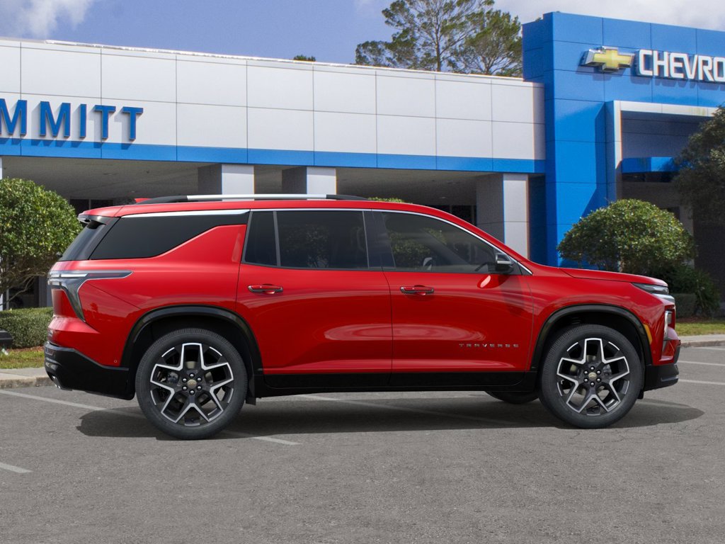New 2026 Chevrolet Traverse High Country w/ LPO, Floor Liner Package AWD/4WD image 5