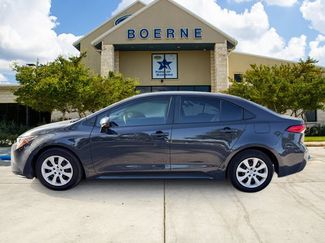 Used 2024 Toyota Corolla LE FWD video 2