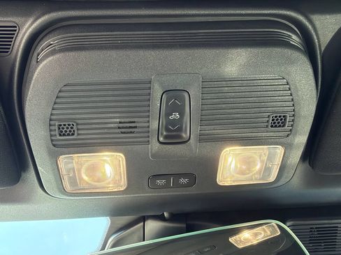 Used 2024 Ford Mustang Premium RWD image 31