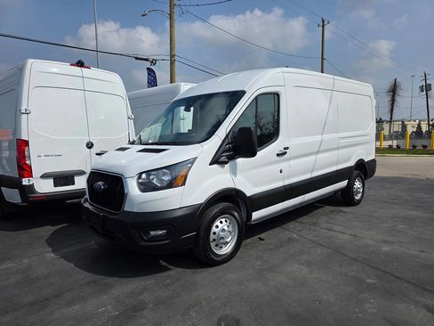 Used 2022 Ford Transit 350 Medium Roof image 28