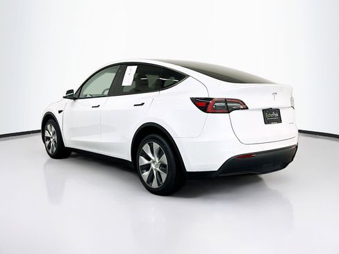 Used 2022 Tesla Model Y Long Range AWD/4WD image 5