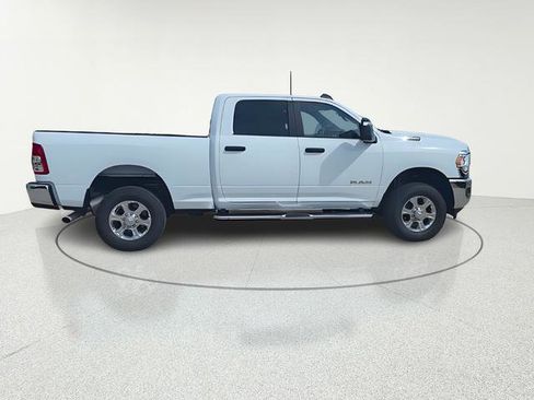 Used 2024 RAM 2500 Big Horn AWD/4WD image 8