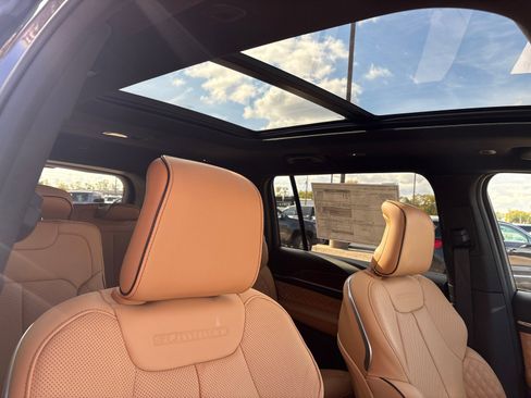 New 2025 Jeep Grand Cherokee L Summit w/ Advanced Protech Group IV image 10