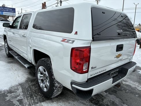 Used 2017 Chevrolet Silverado 1500 LTZ Z71 w/ LTZ Plus Package image 5